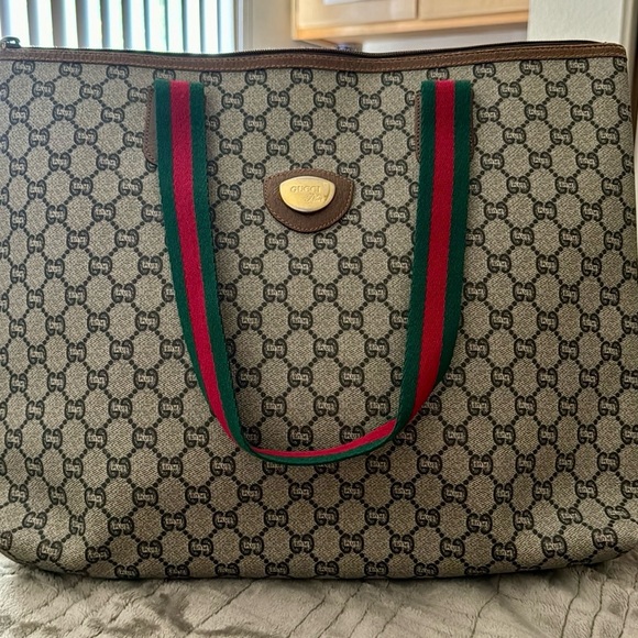 Gucci Handbags - Gucci Plus Sherry Line GG Supreme Tote PVC Leather Vintage